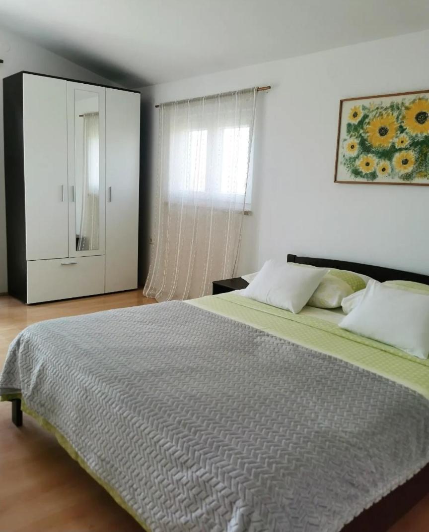 Apartman Skroza Водице Екстериор снимка